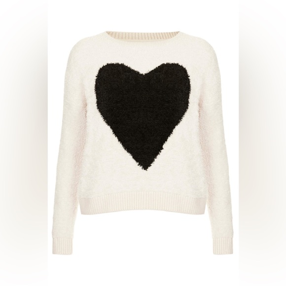 Topshop Sweaters - Topshop Fluffy Heart Sweater